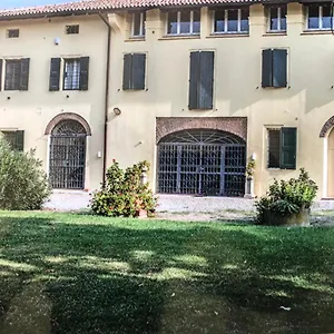 La Tenuta Di Leo Affittacamere San Giovanni in Persiceto
